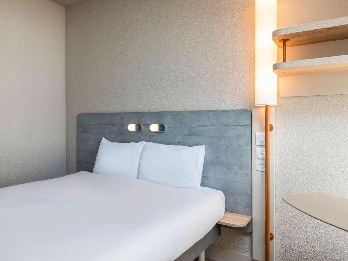 Ibis Budget Senlis Exterior photo