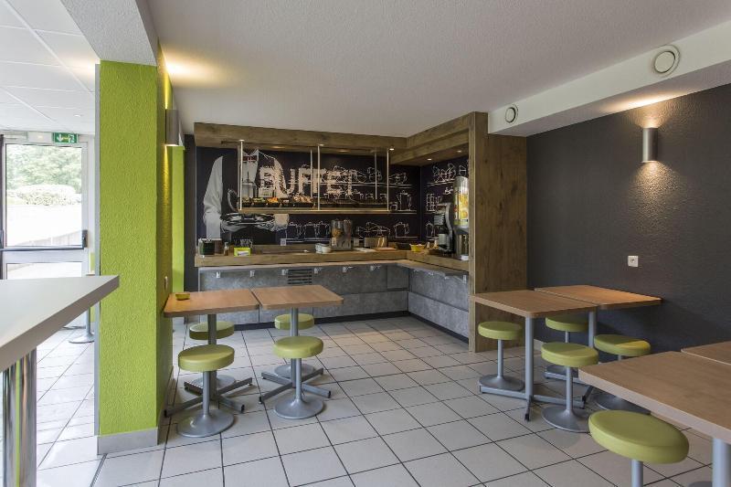 Ibis Budget Senlis Exterior photo
