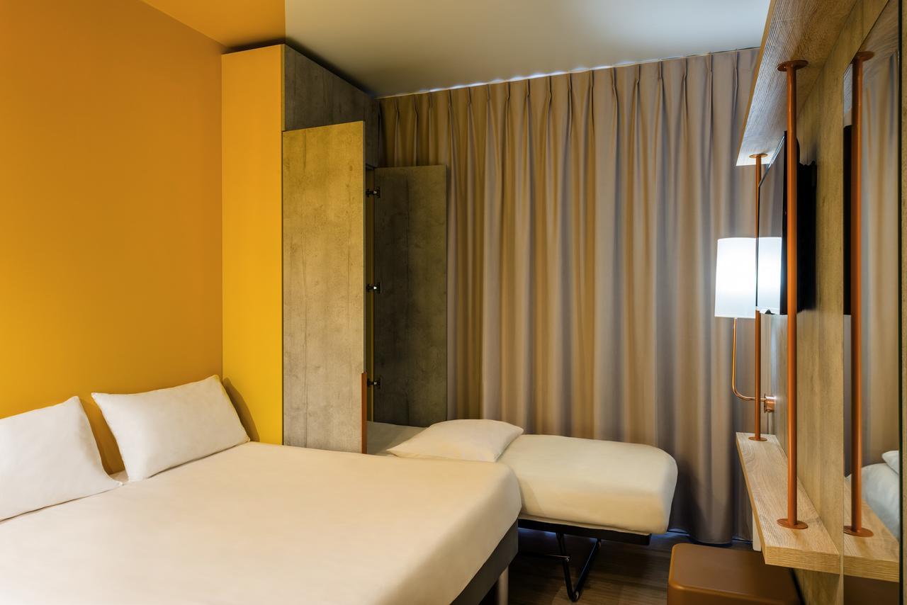 Ibis Budget Senlis Exterior photo